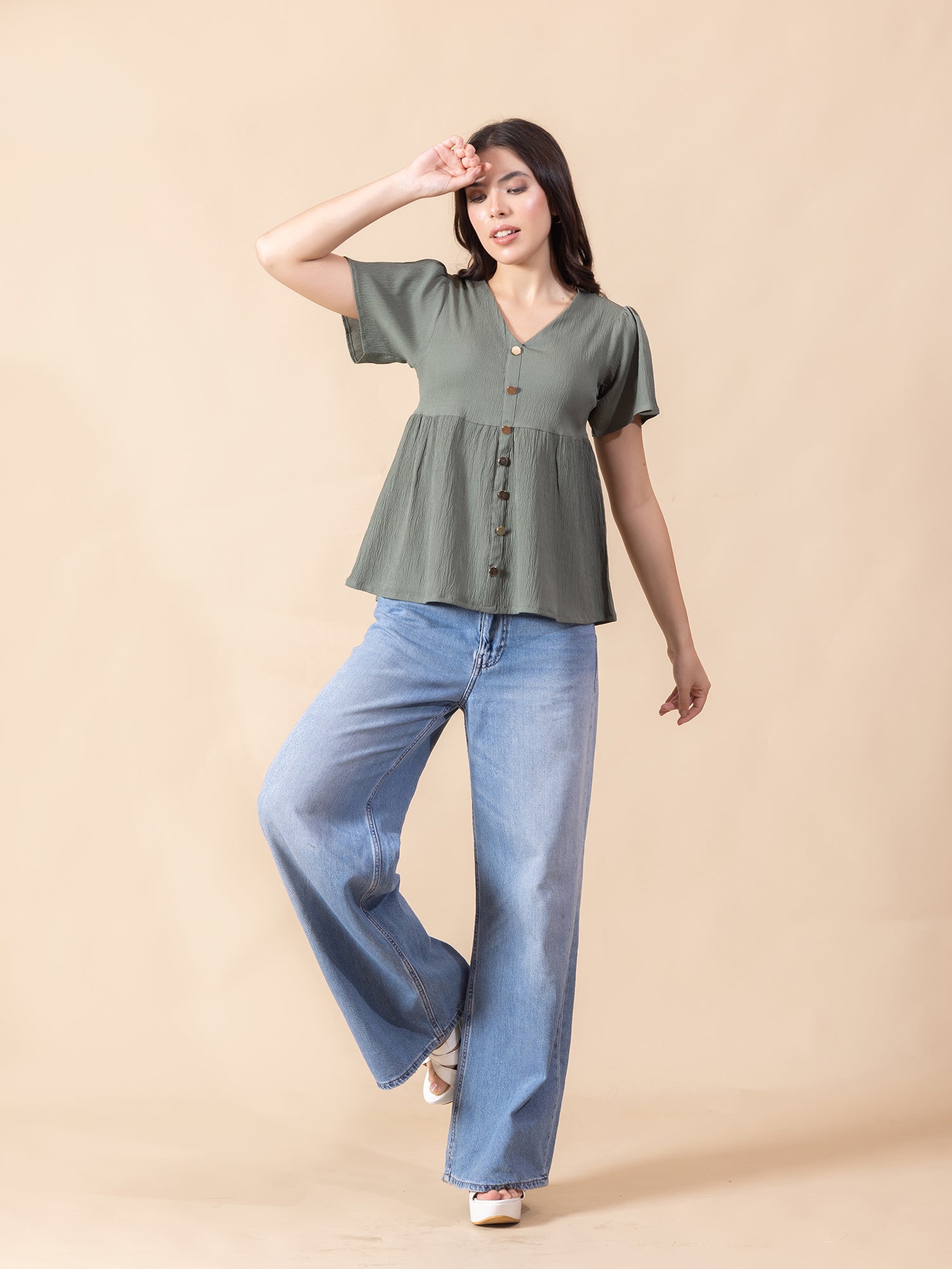 Masami Women Solid V Neck Flare Sleeve Top