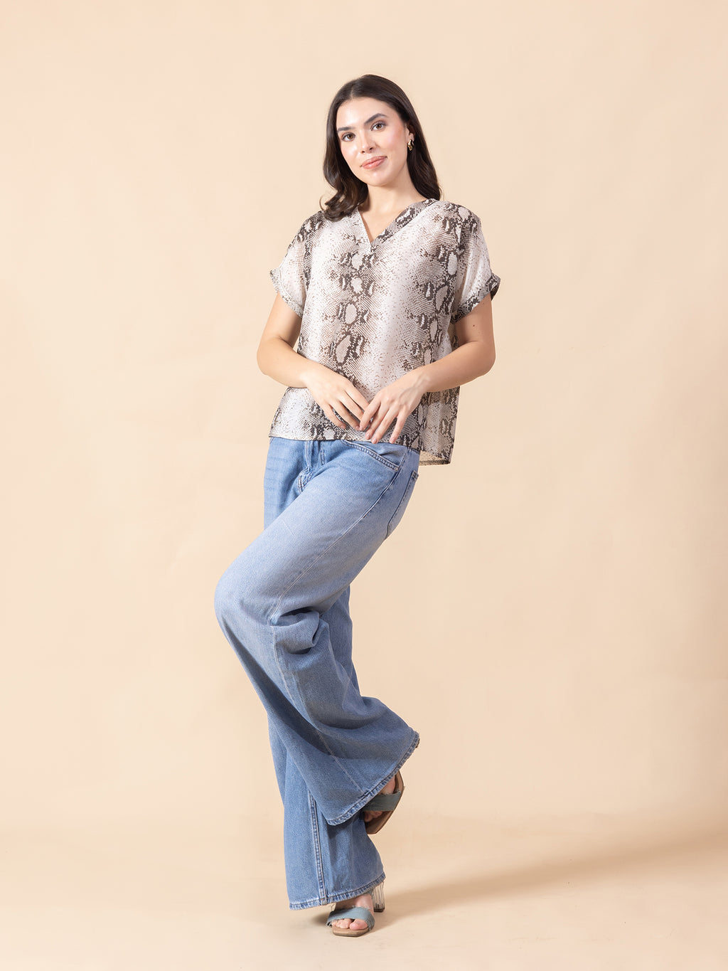 Masami Women's Poly Georgette Animal Print White Top